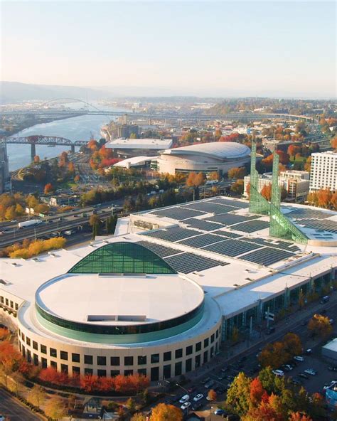 This place is happening. . Oregon conventions 2023